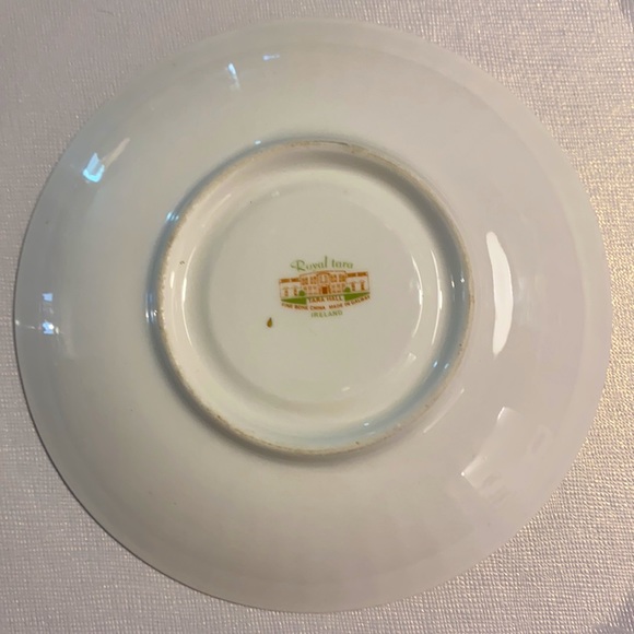 Royal Tara Fine Bone China Ireland Made Saucer - Picture 3 of 5